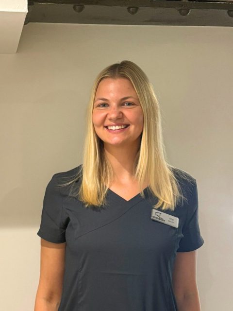 Ella Roberts, Dentist