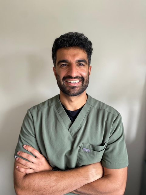 Rikesh Chandanara, Dentist